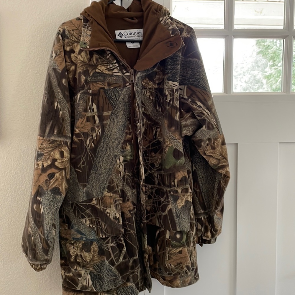 Men’s Columbia camo jacket